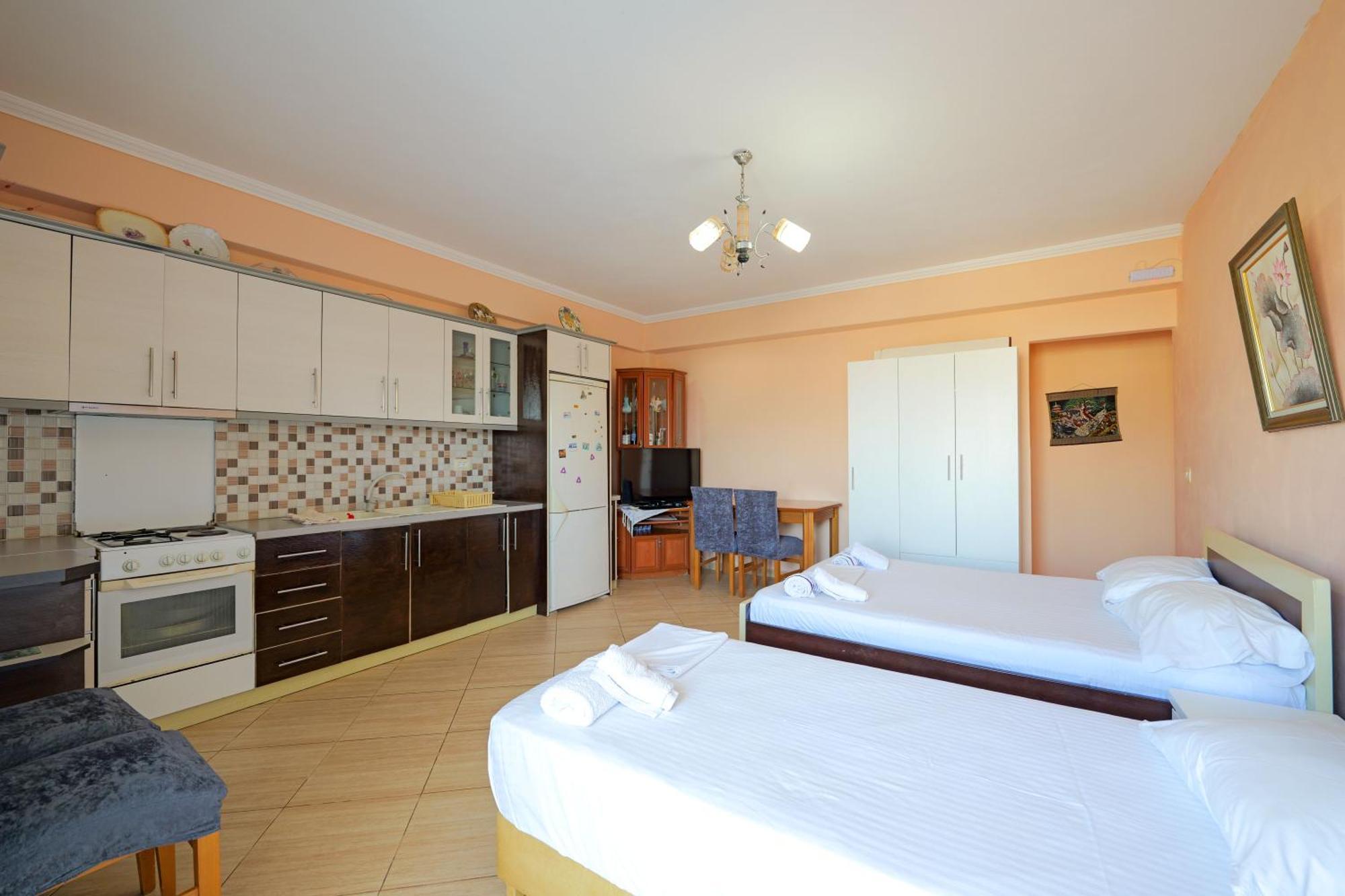 Guesthouse Blue Sky คซามิล ภายนอก รูปภาพ