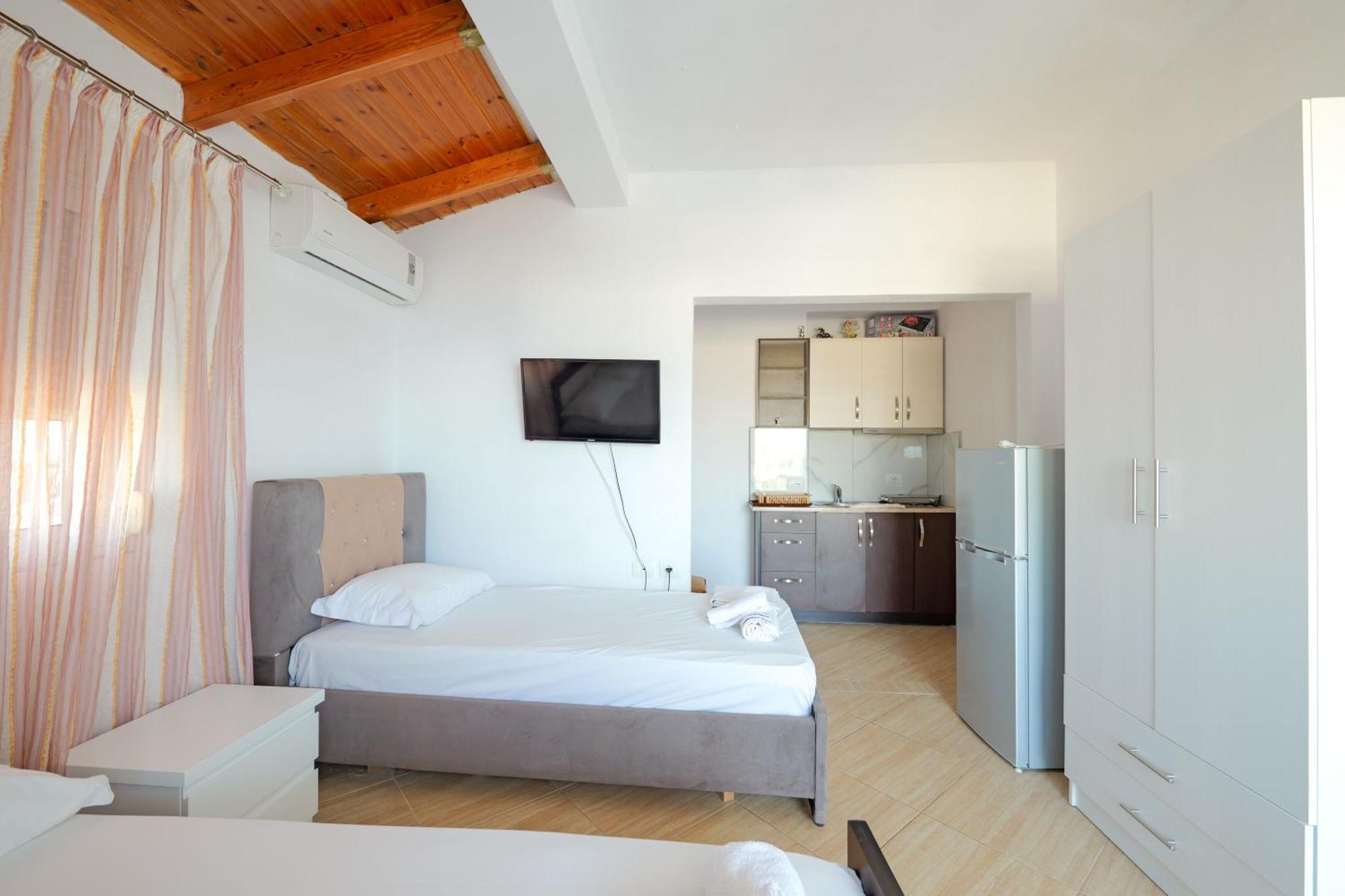 Guesthouse Blue Sky คซามิล ภายนอก รูปภาพ