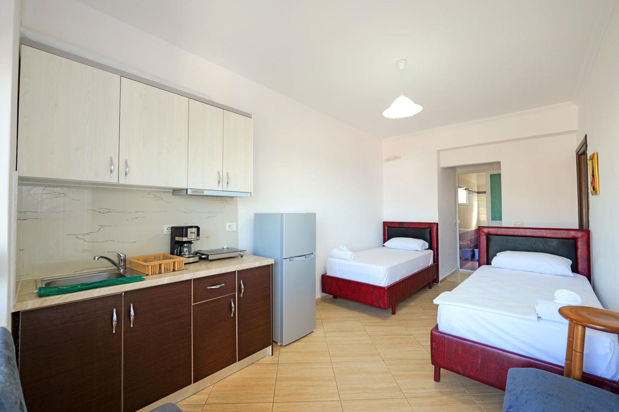 Guesthouse Blue Sky คซามิล ภายนอก รูปภาพ