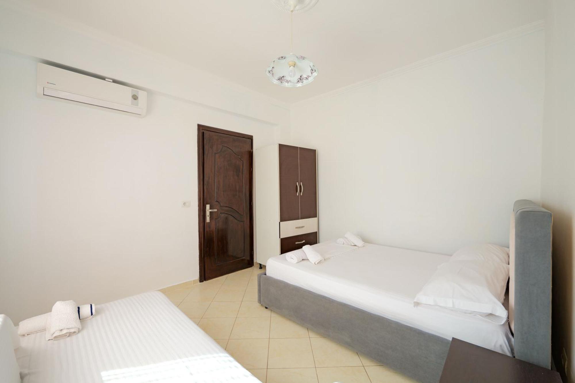 Guesthouse Blue Sky คซามิล ภายนอก รูปภาพ