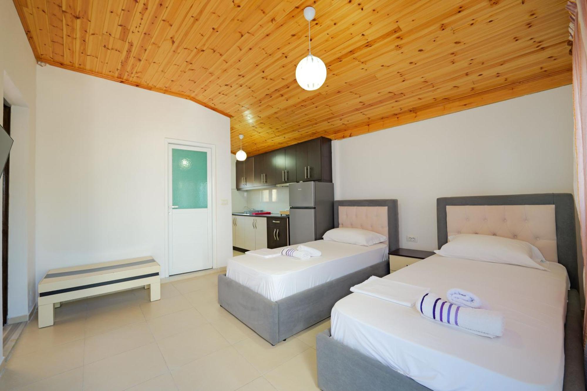 Guesthouse Blue Sky คซามิล ภายนอก รูปภาพ